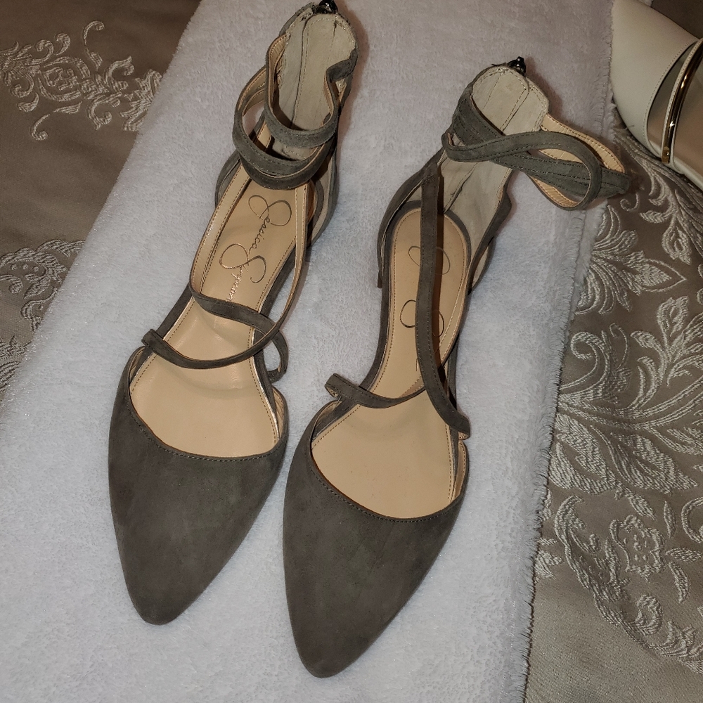 Jessica Simpson taupe strappy flats